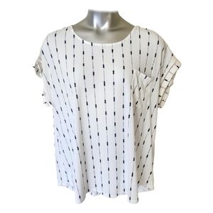 Flower & Feather Arrow Print Blouse - Size 3X (runs small)